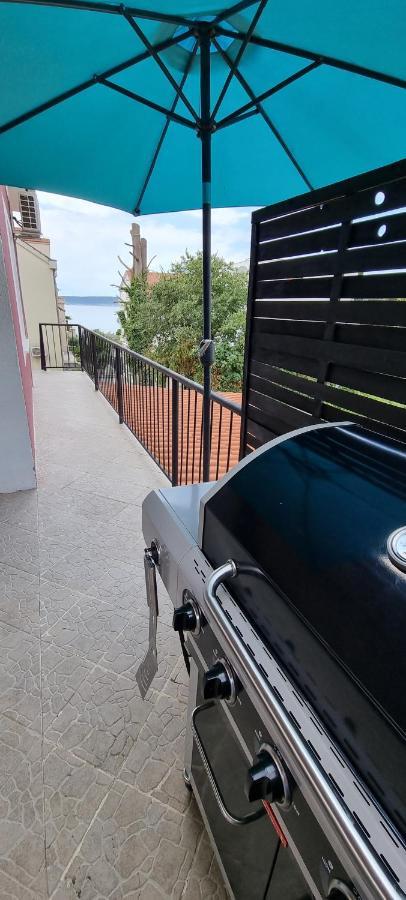 Luxurious Three Bedrooms Apartment With Two Terraces Kastela Bagian luar foto